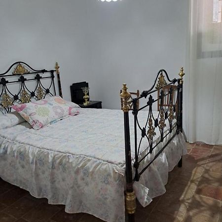 فيلا Casa De La Parra Valverde de Jucar المظهر الخارجي الصورة